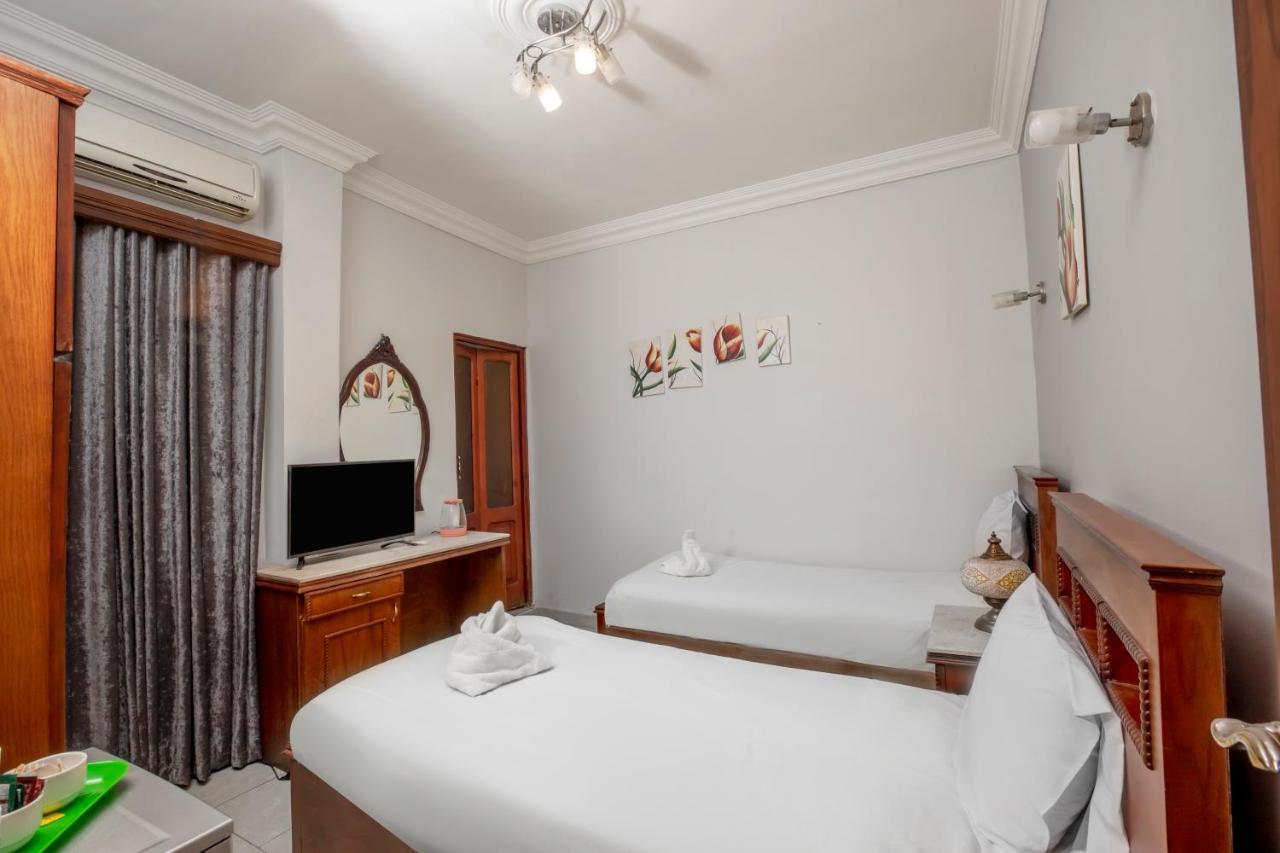 Pyramids Inn Hotel Kafret el-Gabal Extérieur photo