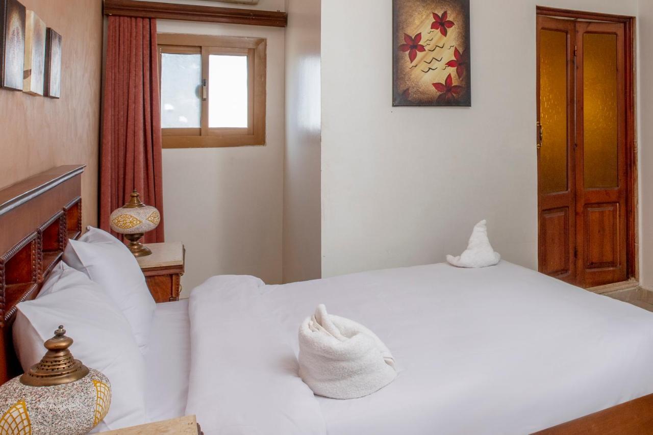 Pyramids Inn Hotel Kafret el-Gabal Extérieur photo