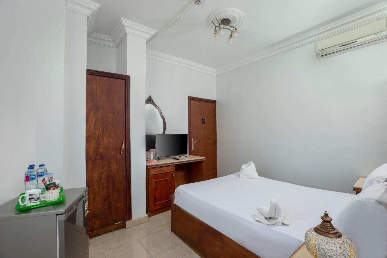 Pyramids Inn Hotel Kafret el-Gabal Extérieur photo